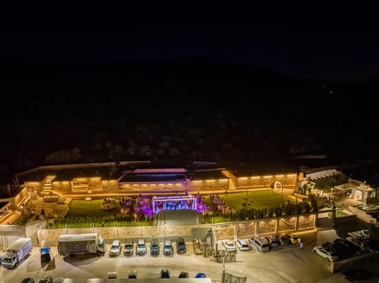 Πολυχώρος - Κτήμα Majestic