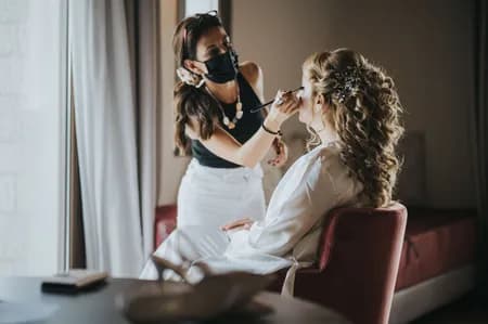 Elena Evagelouli High End makeup studio